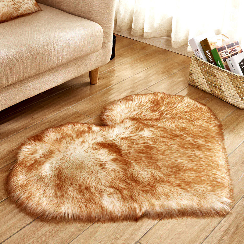 Plush Heart-Shaped Area Rug Kalsten