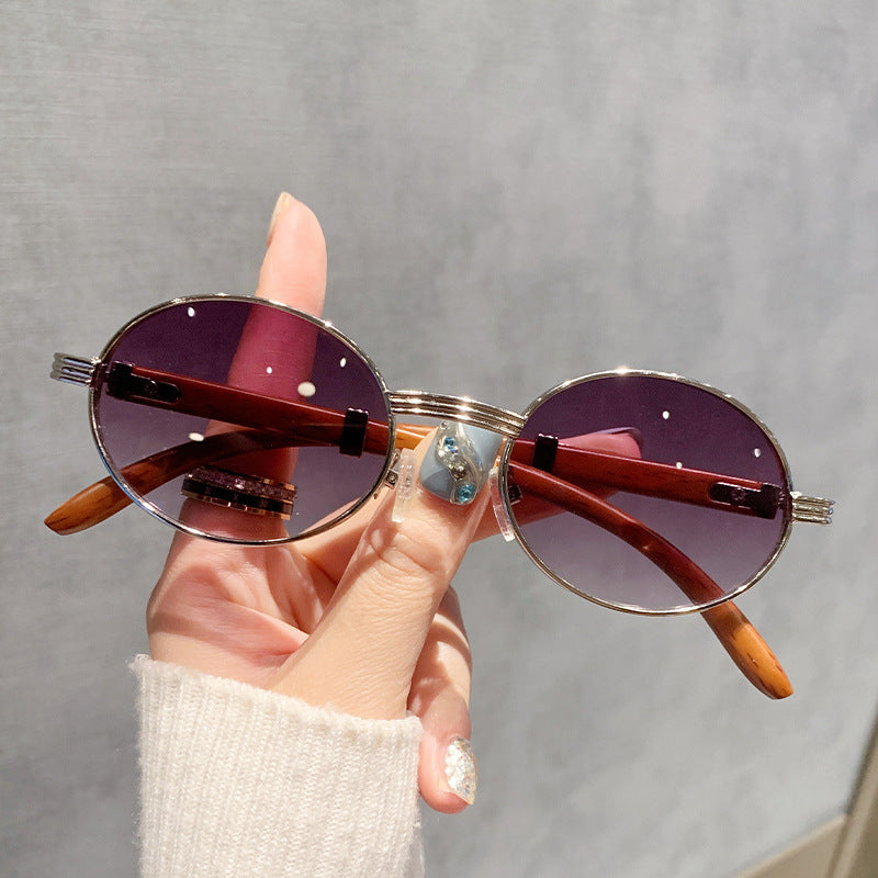 Ladies fashionable sunglasses with elegant shine and comfortable temples Kalsten