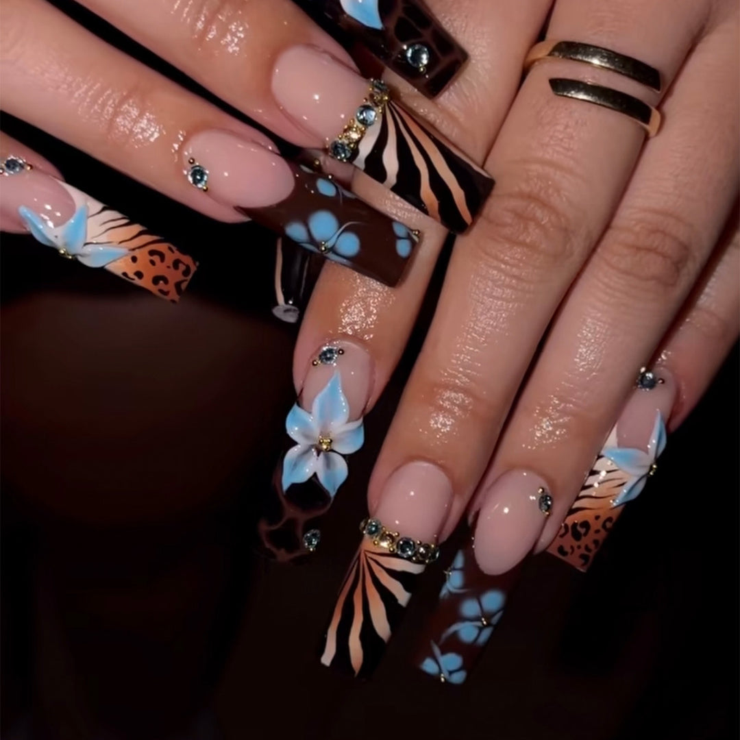 Artistic Floral Press-On Nail Design