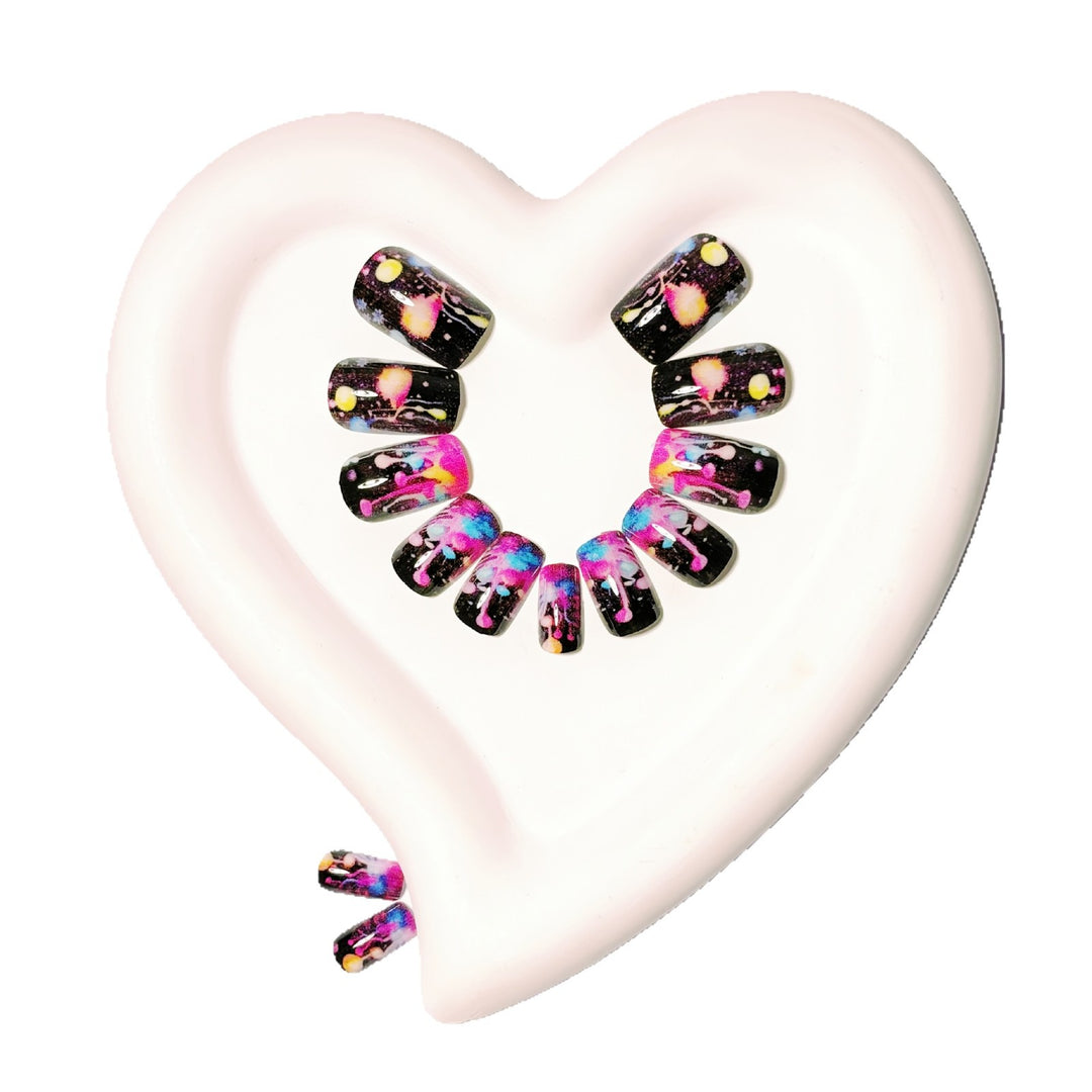 Artistic Splash Effect Nail Art Kalsten