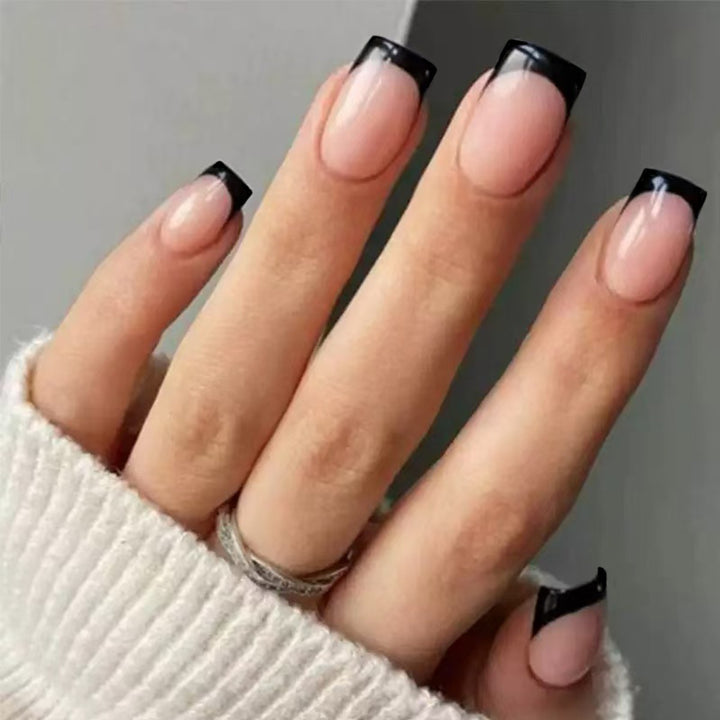 Elegant French Tip Nail Art Kalsten