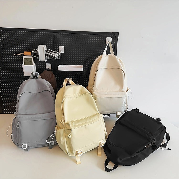 Backpack with Practical Accessory Compartments Kalsten
