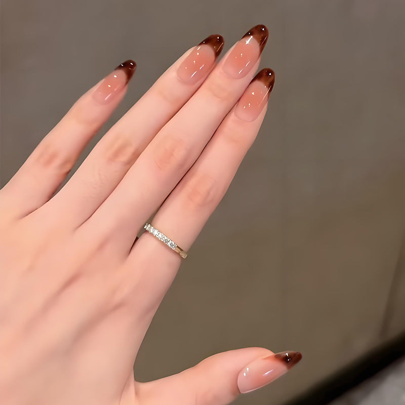 Acrylic nail set with elegant ombre tips Kalsten