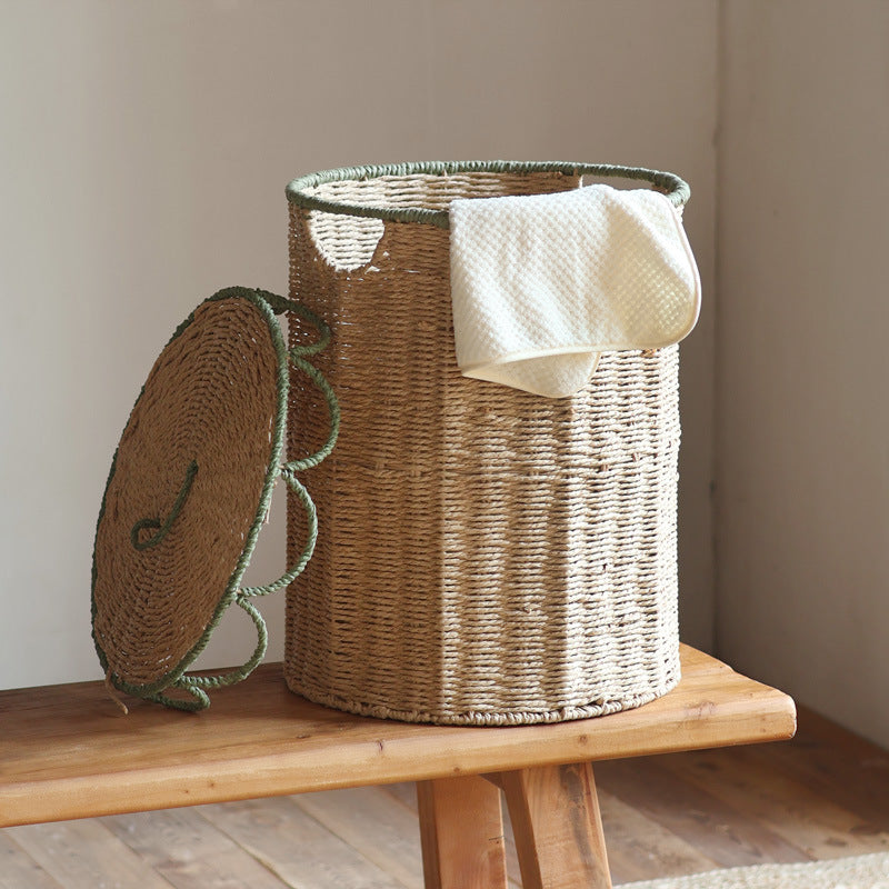 Rustic laundry basket with lid Kalsten