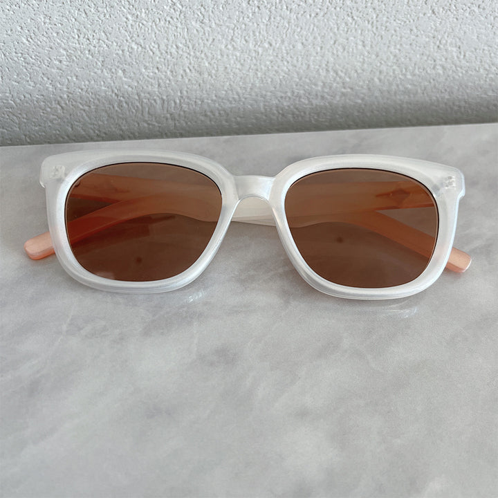 Women’s fashionable square sunglasses with UV protection filter and sturdy frame Kalsten