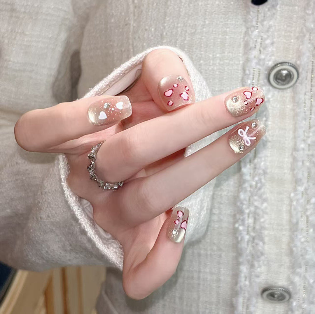 Whimsical Character-Designed Press-On Nail Art Kalsten