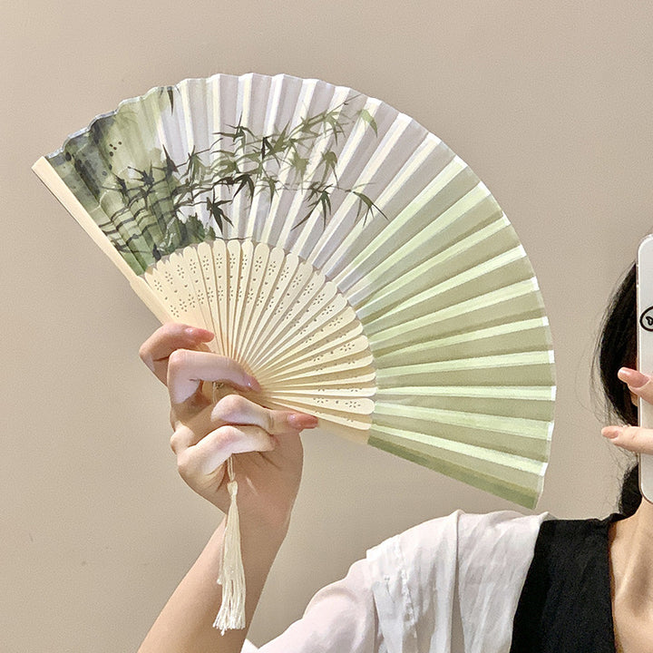 Handcrafted fan with floral design Kalsten