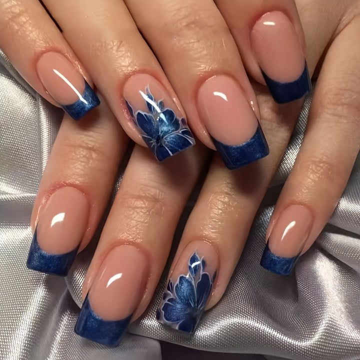 Artificial nails with blooming flower design and elegant French tip Kalsten