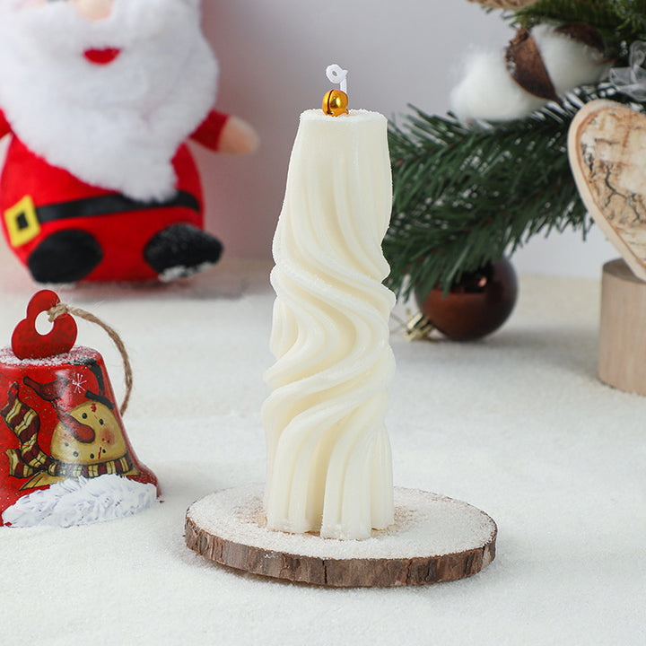 Christmas Tree-Shaped Hanging Decorative Soy Wax Ornament Candle with Star Topper