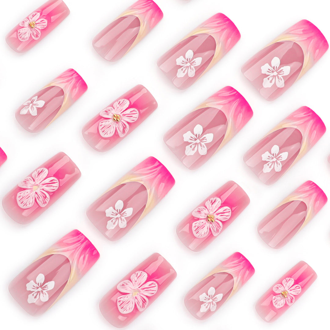 Artistic Nail Extensions with Floral Designs Kalsten