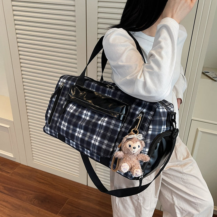 Chic Plaid Weekend Duffel Kalsten