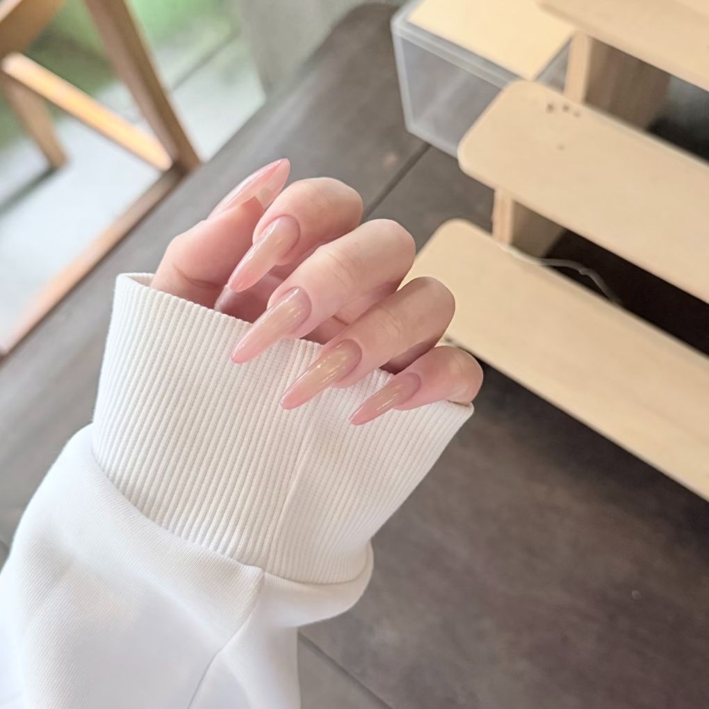 Stylish and Elegant Nail Extensions