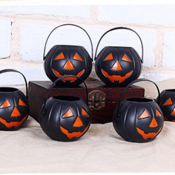 Halloween Themed Trick-or-Treat Pumpkin Buckets Kalsten