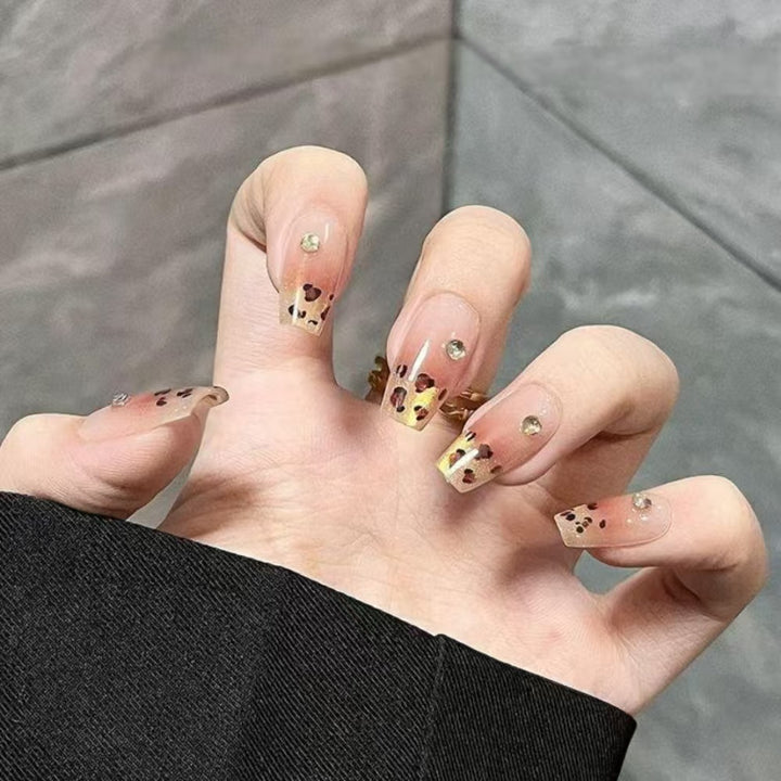 Decorative Press-On Nail Art Set with Cute Bow Accents Kalsten