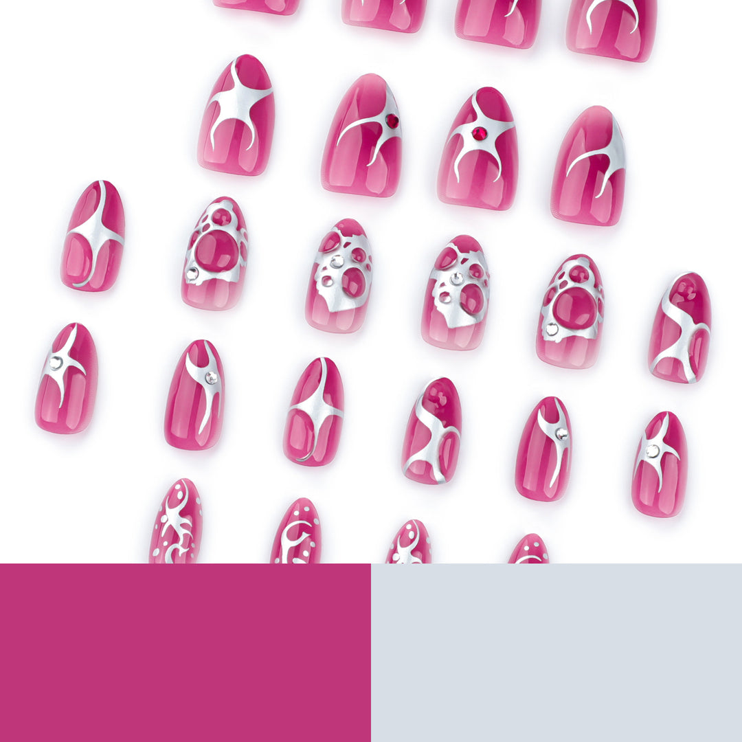 Artful Nail Art with Metallic Accents Kalsten