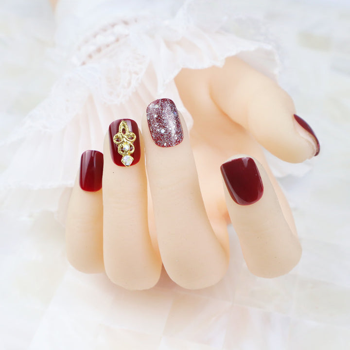 Glittery Decorative Press-On Nail Art Kalsten
