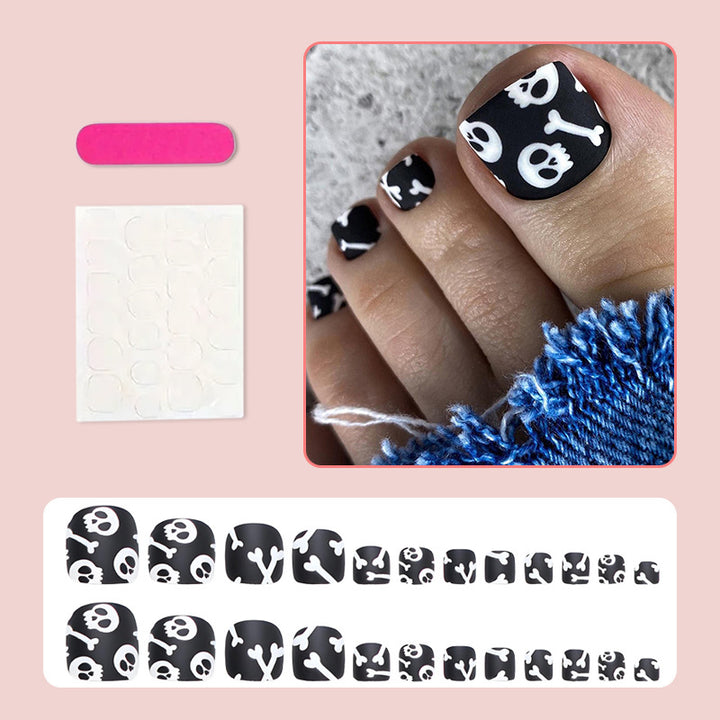 Art nail set with unique spooky designs Kalsten