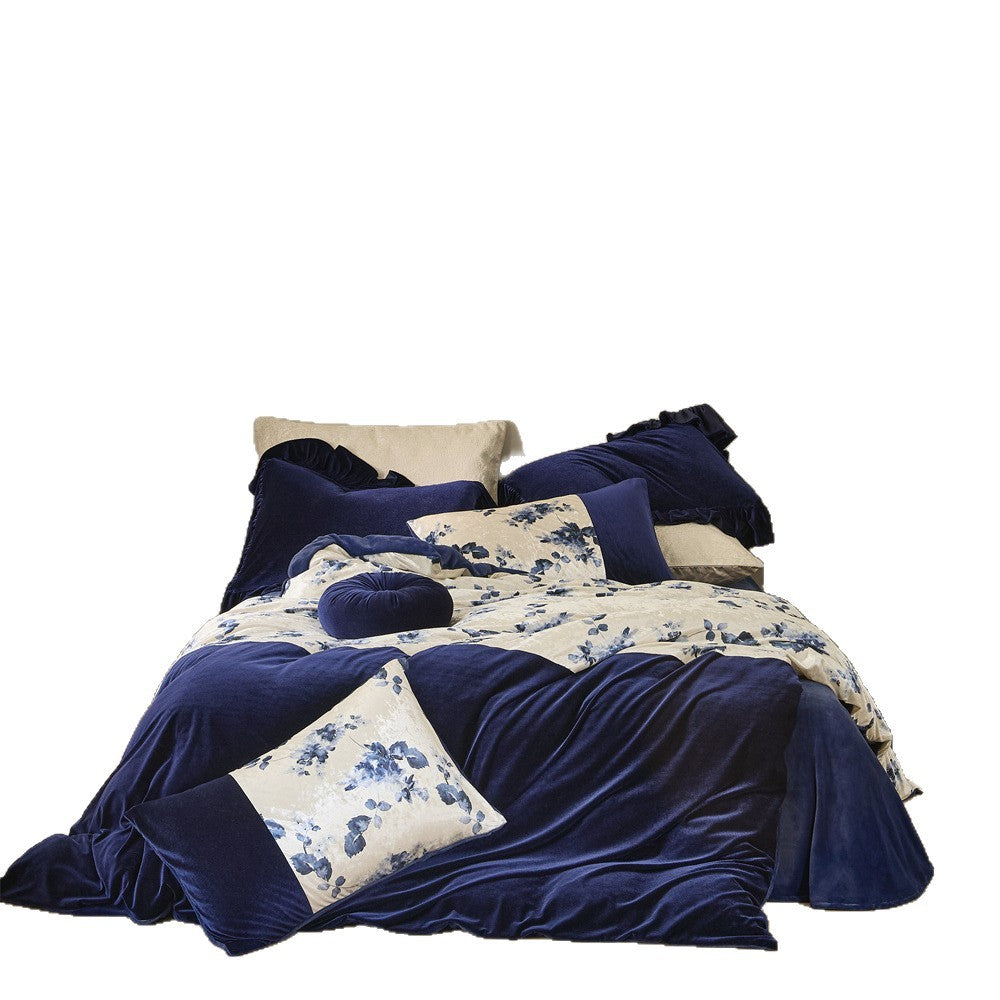 Samt bedding set with patchwork floral motif and reversible pillow