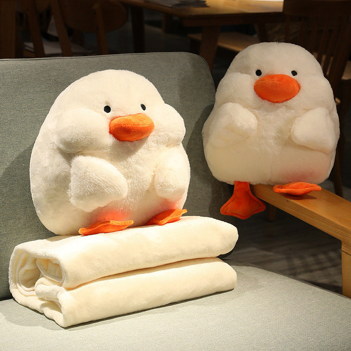 Squirrel-shaped cuddle pillow Kalsten