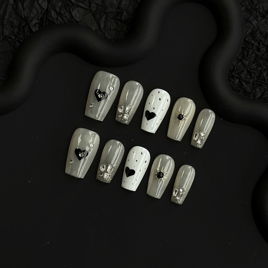 Butterfly-Embellished Press-On Nail Set
