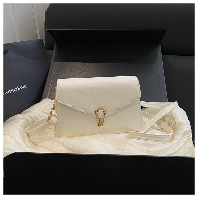 Elegant Mini Envelope Crossbody Bag