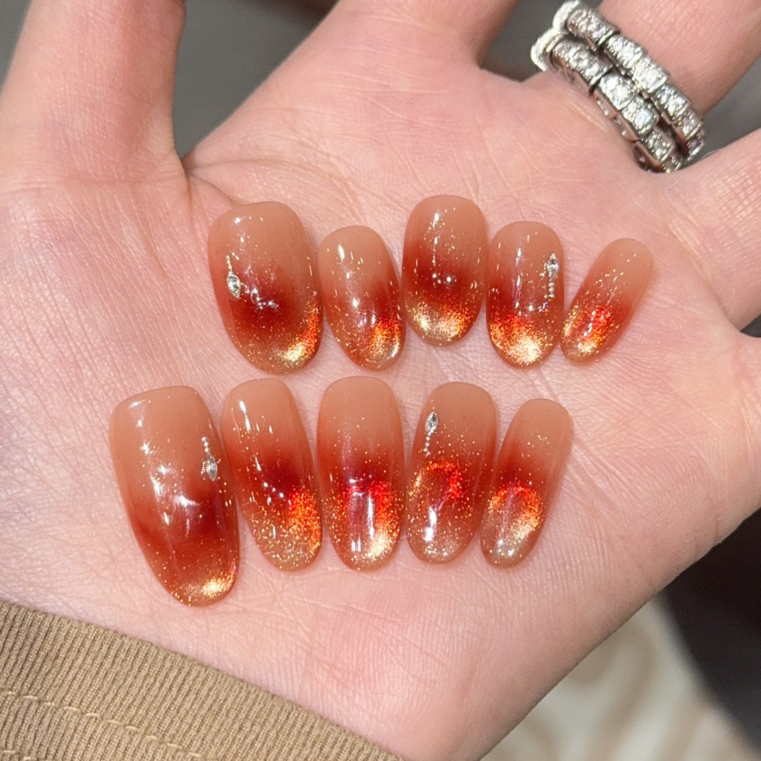 High-quality artificial nails with ombre effect Kalsten