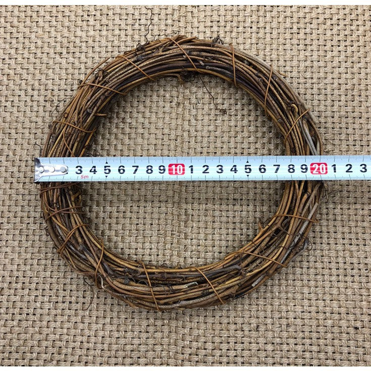 Natural Willow Wreath Kalsten
