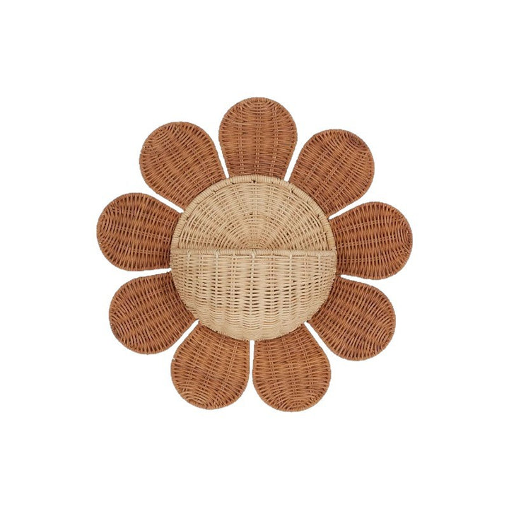 Playful Flower Plate Made of Wicker Kalsten