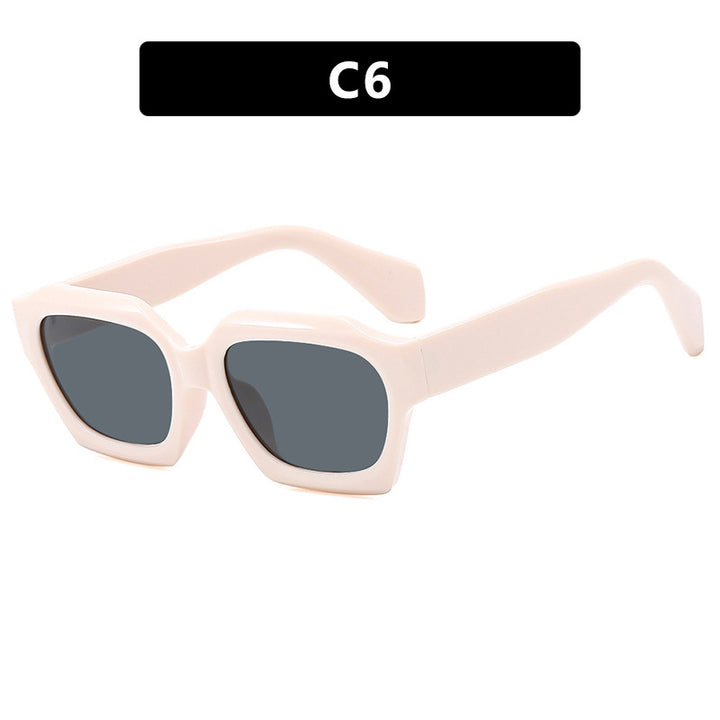 Women's fashionable sunglasses with distinctive geometric design and protective UV filter Kalsten