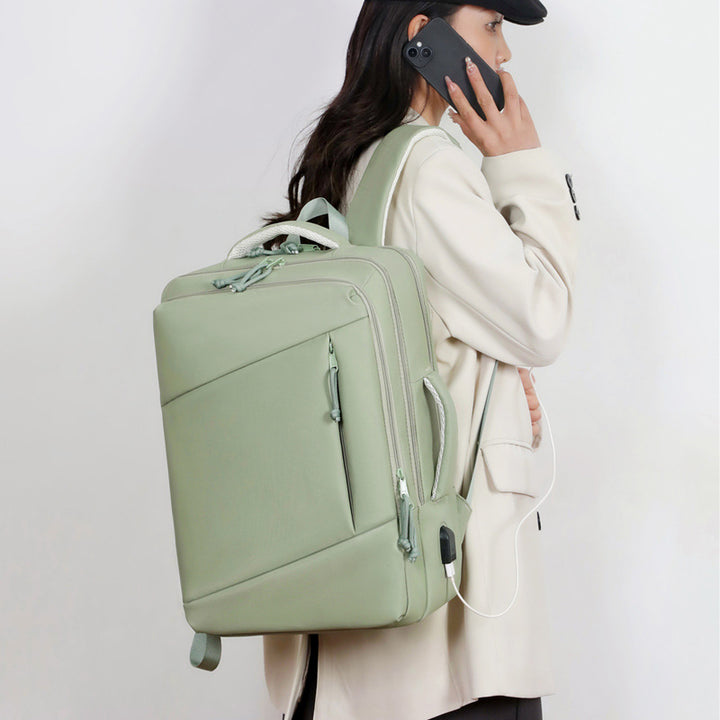 Functional travel backpack with separate laptop compartment and ergonomic design Kalsten