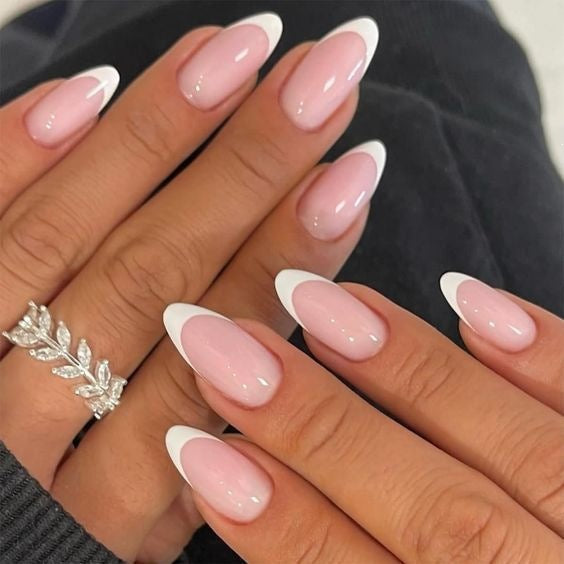 Elegant French Lace Artificial Nails Kalsten