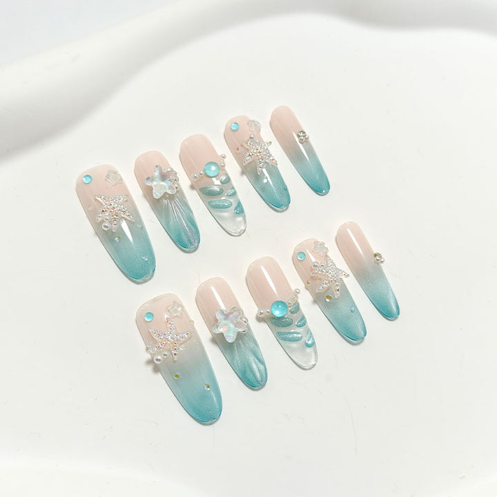 Artificial nails in elegant ocean design Kalsten