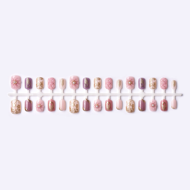 Elegant Floral Decorative Press-On Nail Art Set Kalsten