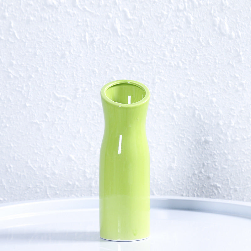 Modern Sleek Ceramic Vase Kalsten