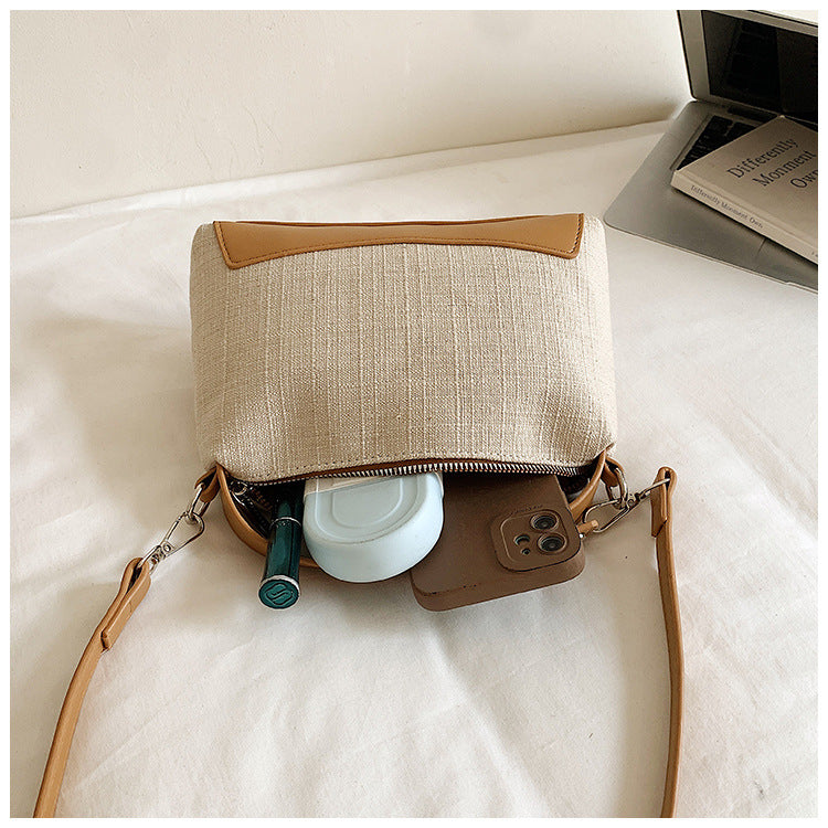 Textured Handheld Shoulder Purse