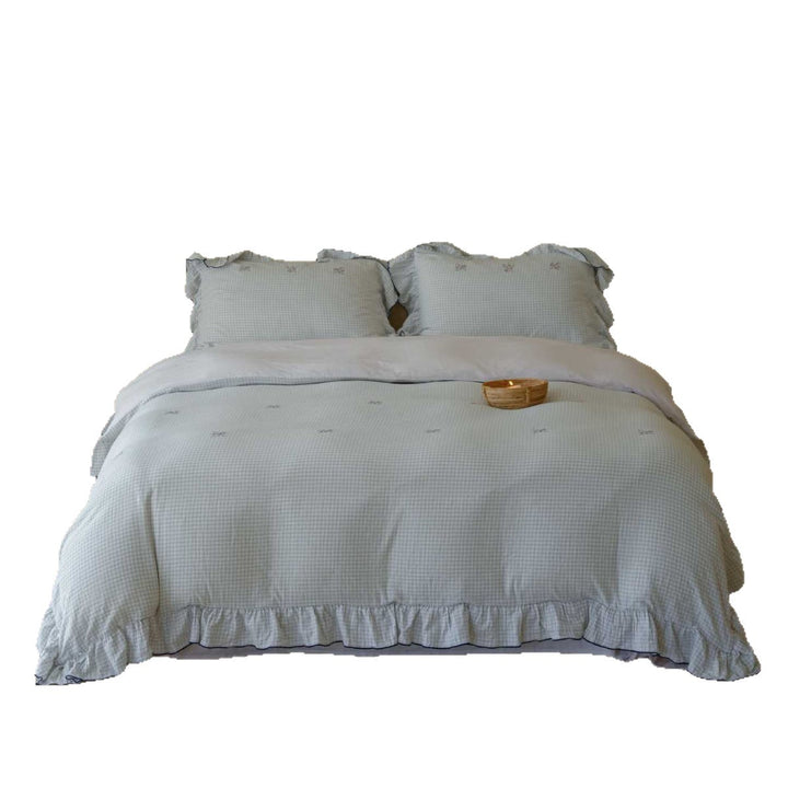 Romantic bed linen set made of cotton percale with frill, fine Vichy check and embroidered accents