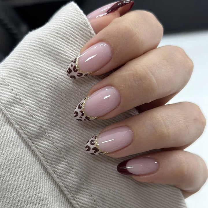 Stylish French Tip Nail Art Extensions Kalsten