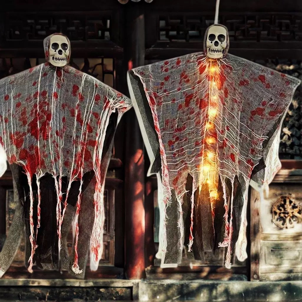 Creepy Halloween decor