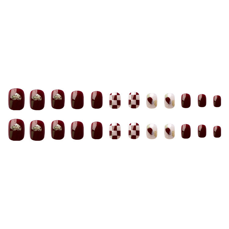 Stylish Decorative Nail Art Set