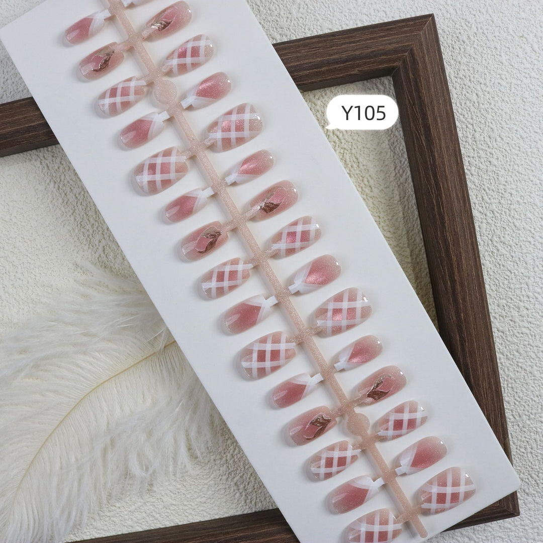 Creative Floral-Themed Press-On Nail Art