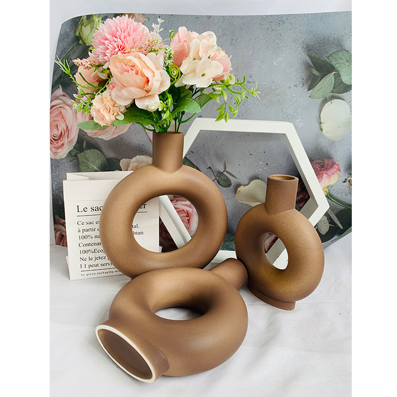 Modern Abstract Ceramic Flower Vase Kalsten