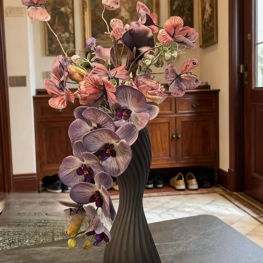 Lifelike Floral Bouquet Arrangement