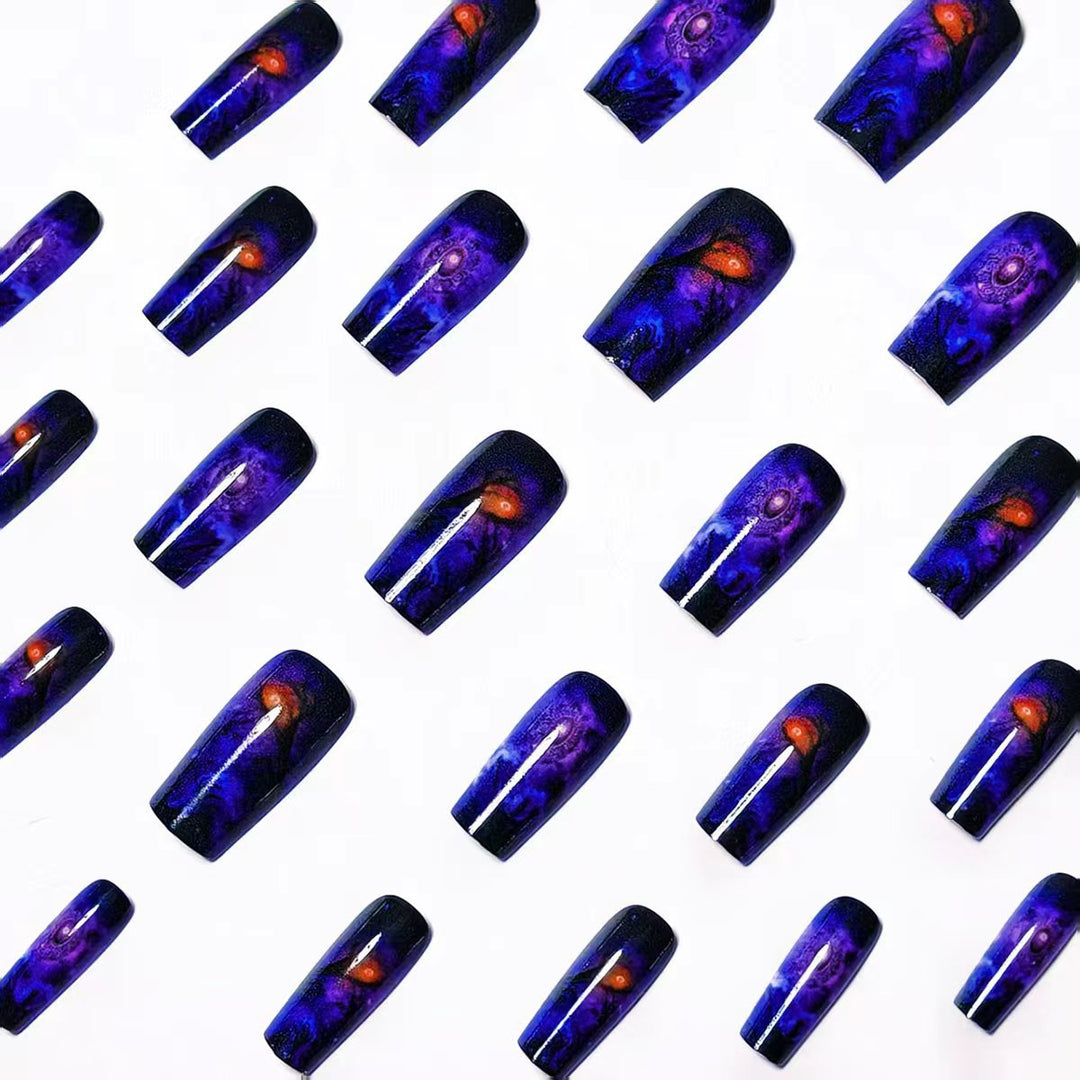 Cosmic-Inspired Nail Art Kalsten