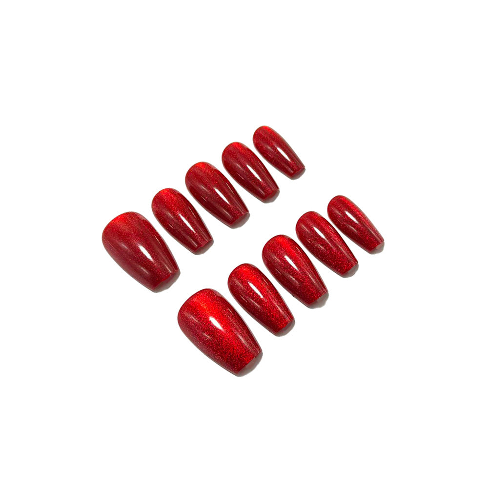 Sparkling Artificial Nails In Elegant Design Kalsten