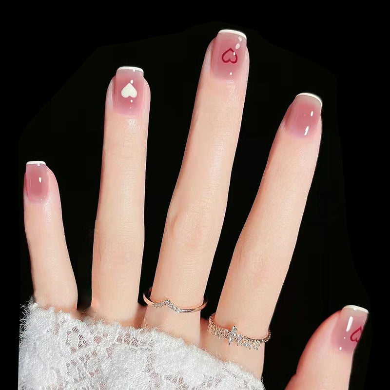 Elegant Heart-Accent Press-On Nail Art