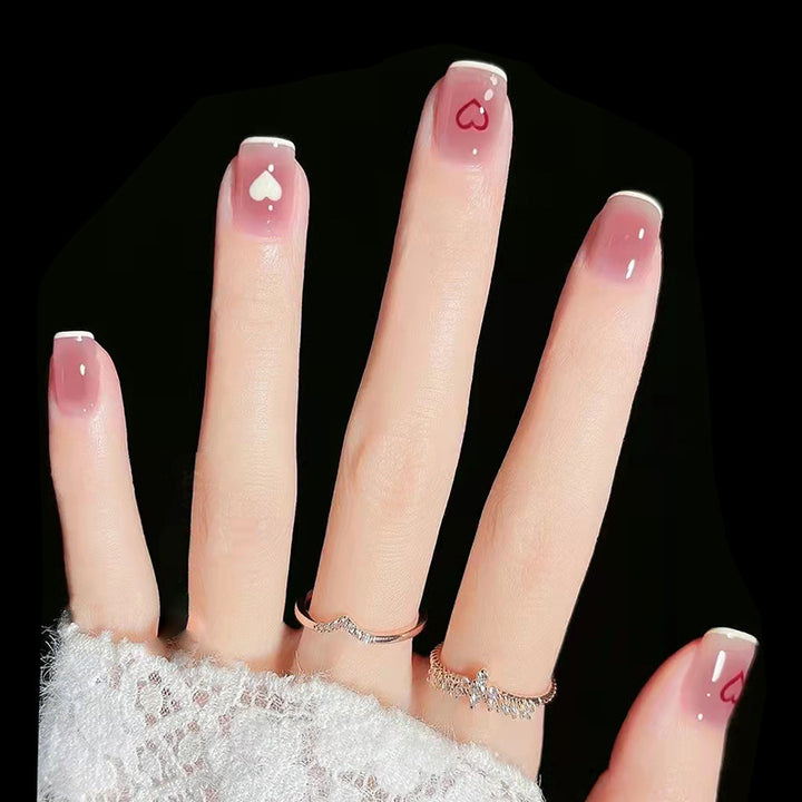 Elegant Heart-Accent Press-On Nail Art
