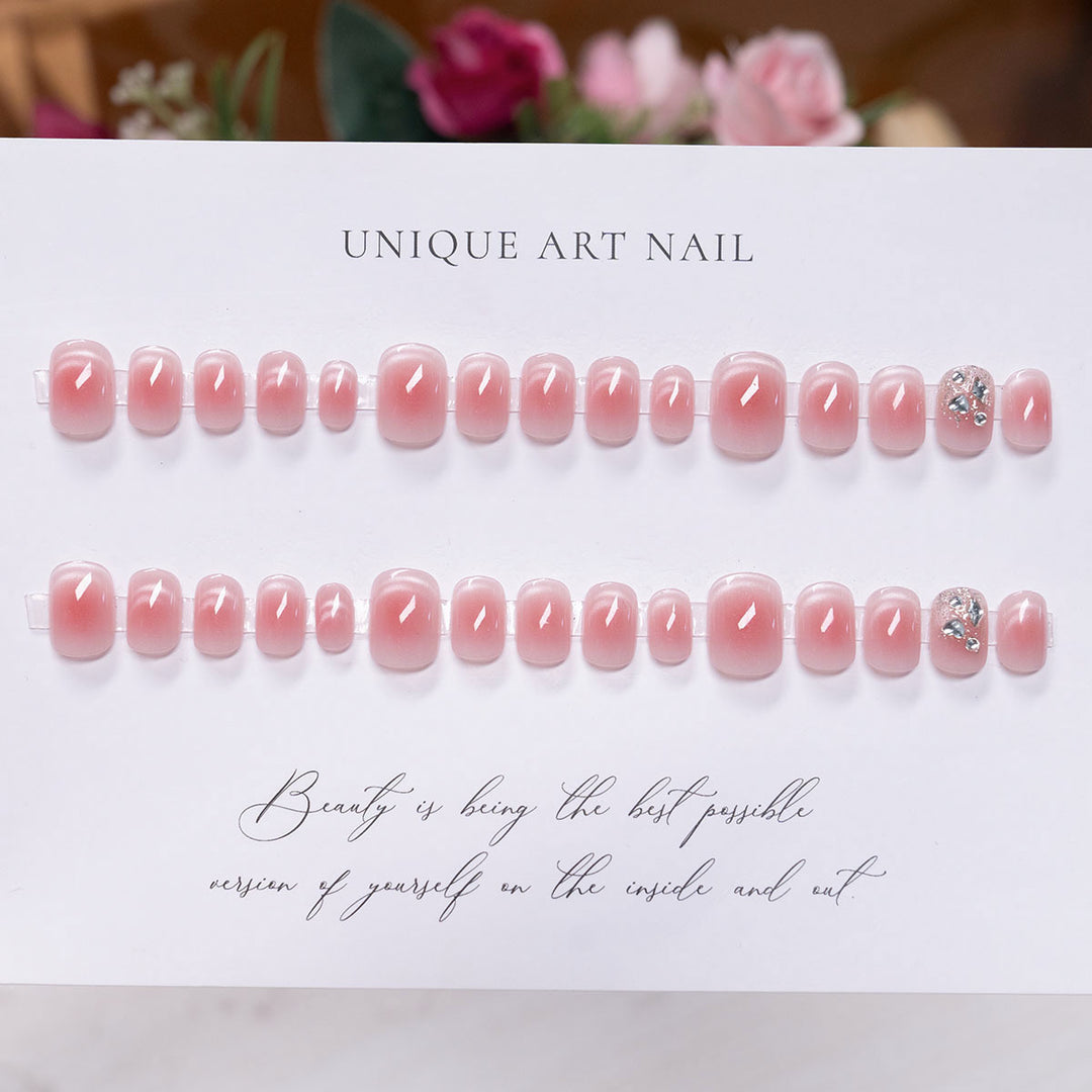 Premium Decorative Press-On Nail Set
