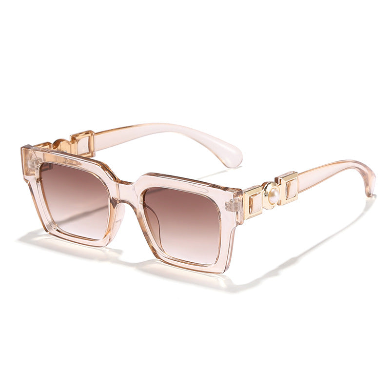 Women's fashionable sunglasses with glamorous frame Kalsten