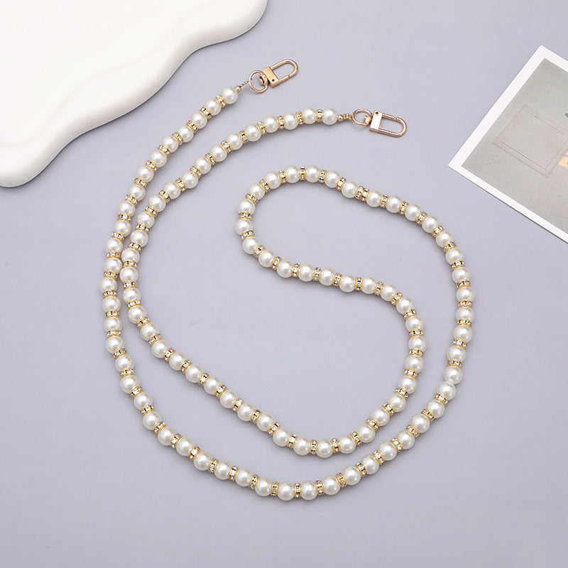 Elegant Beaded Eyewear Retainer Kalsten