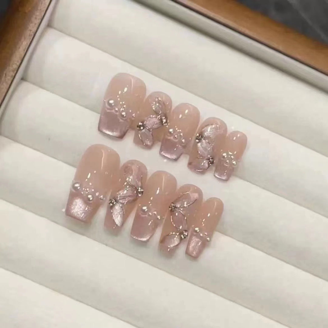 Elegant Butterfly Decor Press-On Nails